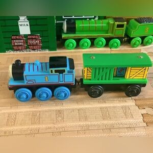 Thomas The Tank Engine and Yellow Box Car Set Thomas Wooden Railway